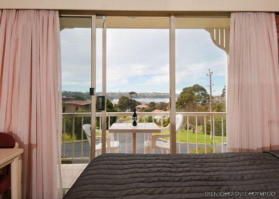Merimbula Sapphire Motel Room photo